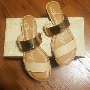 American Rag Aeasten Rose Gold sandals 7